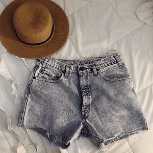 LEVI VINTAGE SHORTS
